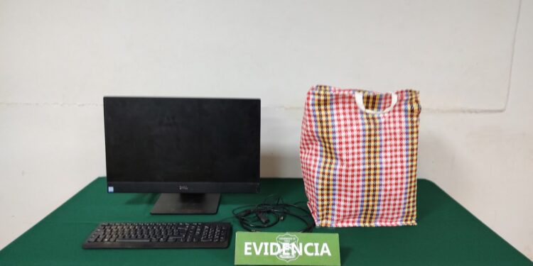 Osorno: Dos hombres son detenidos tras vender computador robado en casa del folclor