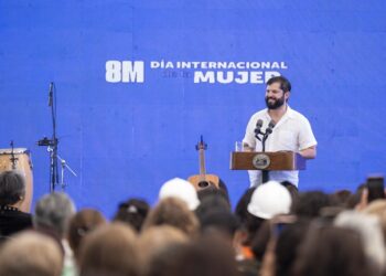 8M en Chile: Presidente Boric anuncia reforma constitucional para igualdad de mujeres en sistema electoral