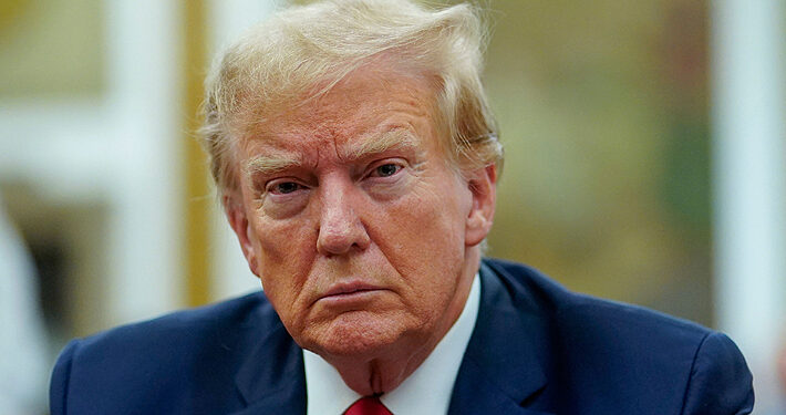 Trump amenaza a Rusia con sanciones financieras y aranceles tras realizar bombardeo nocturno a Ucrania
