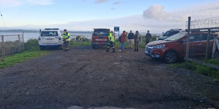 Encuentran cadáver en roqueríos cercanos a población Bonilla en Ancud