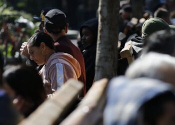 OIT alerta que la igualdad de género en el empleo tardará casi dos siglos