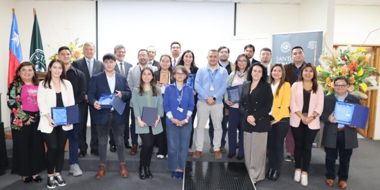 Rector de Santo Tomás Osorno rindió Cuenta Pública 2024 e inauguró Año Académico 2025