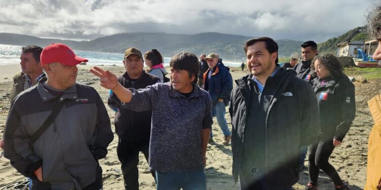 Director Regional de Obras Portuarias impulsa trabajo mancomunado en Bahía Mansa y Pucatrihue