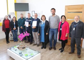 CONAF y Servicio de Salud Osorno firman convenio para arborización de hospitales interculturales 