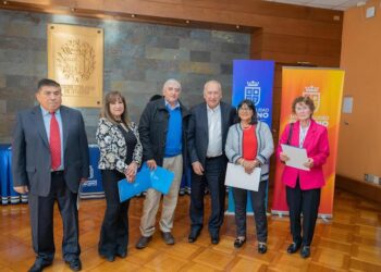 33 docentes municipales de Osorno recibieron bono de incentivo al retiro 