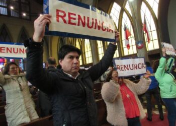 Exlíder de Laicos y Laicas de Osorno abordó rol de Papa Francisco en caso de exobispo Barros   