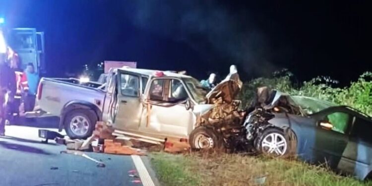Puerto Octay: Colisión frontal en sector Nochaco dejó una persona fallecida