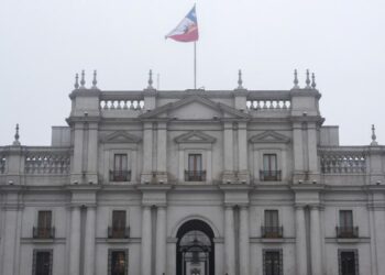 Casa de Allende: Renuncia abogada de Presidencia que habría sabido de inhabilidad