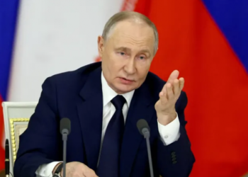 Putin anuncia tregua de 72 horas en Ucrania y Kiev exige alto el fuego inmediato