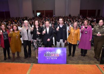 Mujeres del sur celebran liderazgo y resiliencia en multitudinario Seminario de Aproleche Osorno