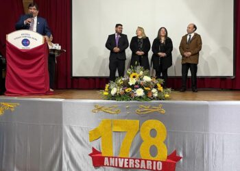 Escuela Efraín Campana Silva de Osorno celebró 178 años de servicio educativo