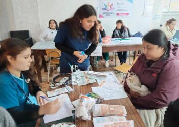 Santo Tomás Osorno lidera operativo social en Cancura fortaleciendo el vínculo con la comunidad