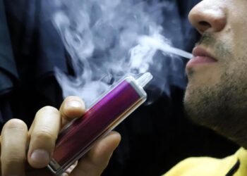 Entra en vigencia nueva Ley de Vapeadores: El principal cambio en su venta y la advertencia