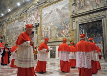 Cónclave: Cardenales electores ya están en el Vaticano para elegir al sucesor del Papa Francisco