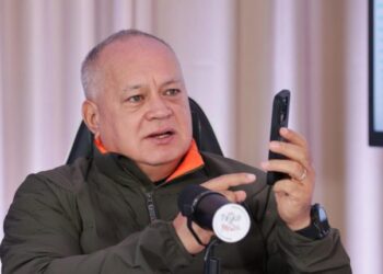 Venezuela prepara vuelos de repatriación desde Bolivia para migrantes en Chile, Perú y Argentina