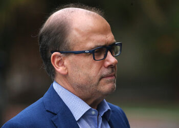 Ante Junta Nacional de la DC: Alberto Undurraga declina su candidatura presidencial