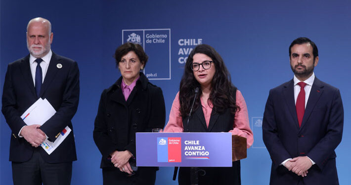 Gobierno cifra en $2.600 millones costo del proyecto de aborto y sincera expectativas de aprobarlo