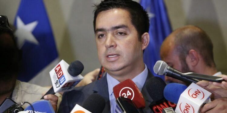 Renuncia jefe nacional de Cibercrimen de la PDI tras filtración de video