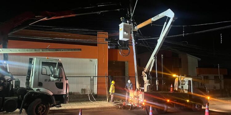 Provincia de Osorno tuvo 47 postes chocados durante primer semestre