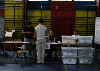 Servel reporta solo un 18% de mesas constituidas a horas de las primarias del oficialismo 
