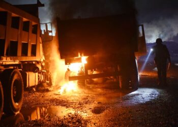 Dos ataques incendiarios se registran en La Araucanía: se encontraron amenazas contra gendarmes
