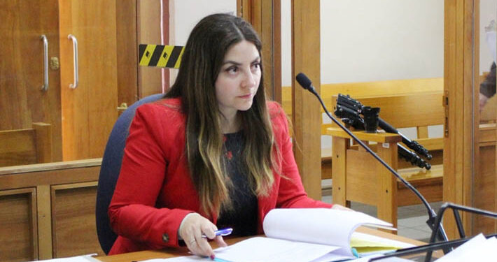 Suspenden a fiscal de Puerto Varas por viajar fuera del país durante licencia médica