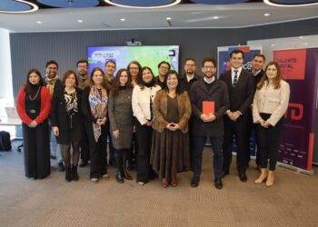 Talento Digital y SENCE lanzan 3.200 nuevas becas para capacitar talento en áreas digitales