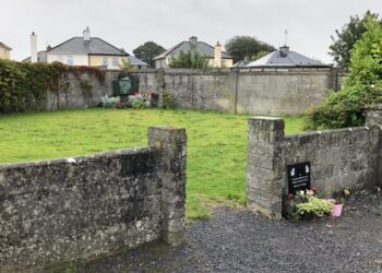 Irlanda inicia exhumaciones en convento donde habrían enterrado a 800 bebés
