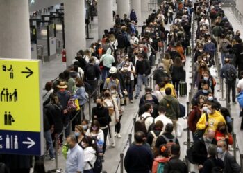 Chile alcanzó peak histórico de viajes aéreos en primer semestre de 2025