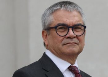 Remezón en La Moneda: Mario Marcel renunció al Ministerio de Hacienda