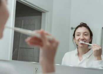 Sernac emite alerta de seguridad por pasta dental Colgate: Saborizante generaría efectos adversos