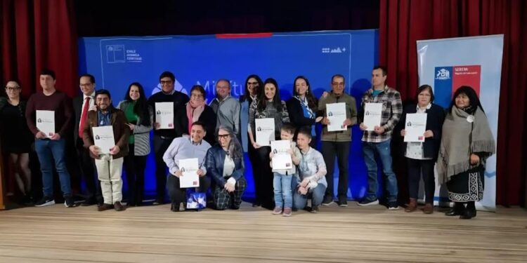 57 familias de la provincia de Osorno recibieron sus títulos de dominio