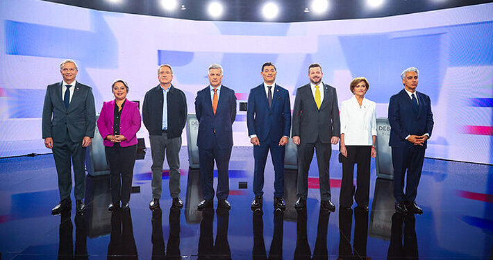 Cadem: Jara sube un punto y llega al 28% de respaldo, seguida por Kast (23%) y Matthei (14%)