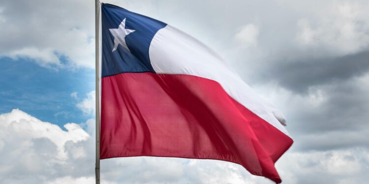 Última B&W: Jara (30%) sigue primera, Kaiser (20%) ya es tercero y se acerca a Kast (23%)