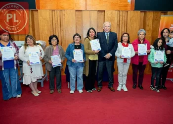 111 emprendedoras de Osorno reciben fondos «Consolida» y «Fortalece»