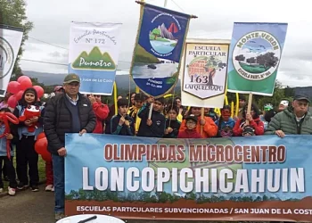 Escuelas rurales de San Juan de la Costa marchan contra ola de cierres