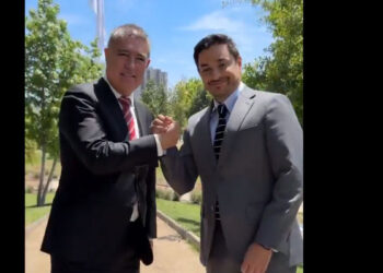 Apoyo de Desbordes a Carter: El mapa de respaldos de los alcaldes de la RM y cuánto pueden influir en la parlamentarias