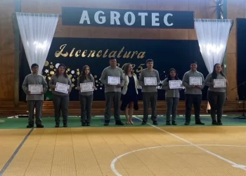 Un saludo al Futuro del Agro: Instituto Adolfo Matthei reconoce a la nueva generación de egresados del Liceo Agrotec