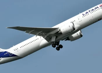 LATAM cancela vuelos por inminente huelga de pilotos