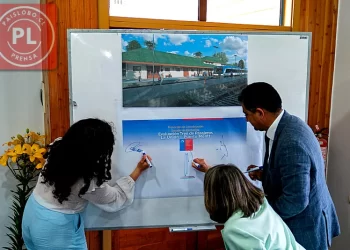 Oficializan estudio para retorno del tren de pasajeros entre La Unión y Puerto Montt