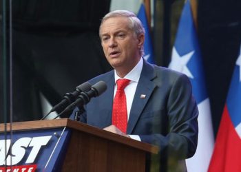 Los nombres que suenan para un posible equipo ministerial si Kast llega a La Moneda