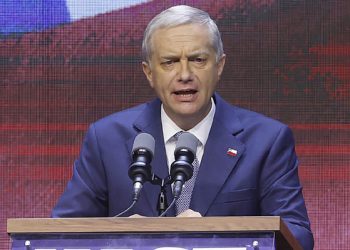 Desde una «oposición propositiva» a «vamos a tener un año duro»: Frases que marcaron la jornada triunfal de Kast