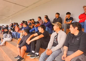 Inauguran nuevas graderías del Estadio Municipal de Río Negro