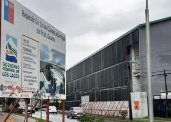 Osorno: Polémica por millonario arriendo de containers y retraso de obras de liceo