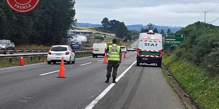 Hallazgo de cuerpo en Ruta 5 Sur: Investigan conexión con accidente previo