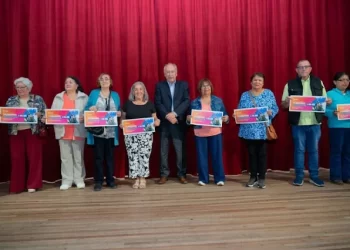 Osorno: 152 agrupaciones reciben fondos municipales para viajes de verano