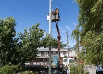 Municipalidad de Puerto Montt instala 32 cámaras de alta tecnología en sector Mirasol
