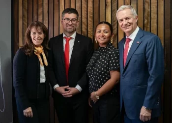 Presidente electo José Antonio Kast visita Frutillar