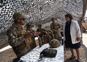 Defensa suma tres drones al SIFRON y reporta caída de 54% en ingresos irregulares