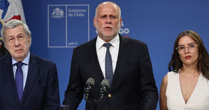 «Deuda pública no aumentó»: Gobierno sale al paso de críticas por déficit fiscal y justifica ayuda humanitaria a Cuba